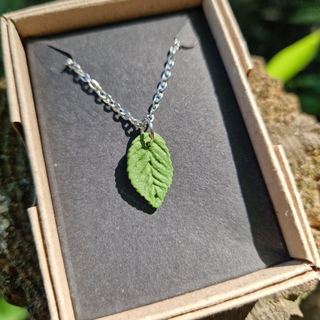 Polymer Clay Detailed Leaf Necklace | 20"