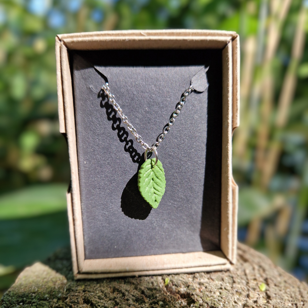 Polymer Clay Detailed Leaf Necklace | 20"