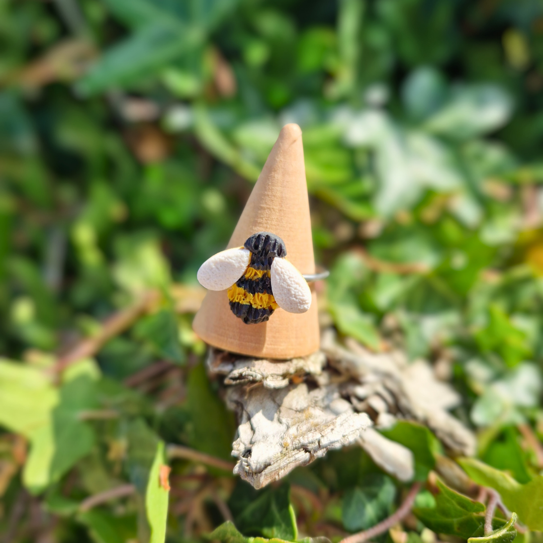 Detailed Adjustable Bumble Bee Ring