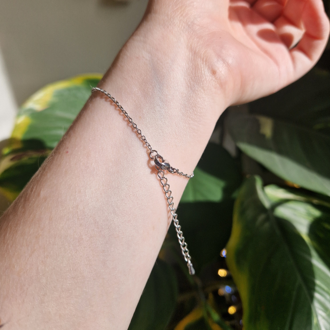 Adjustable Poppy Bracelet - 30% to the Poppy Appeal