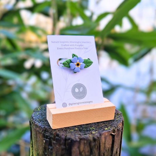 Forget-me-not Brooch