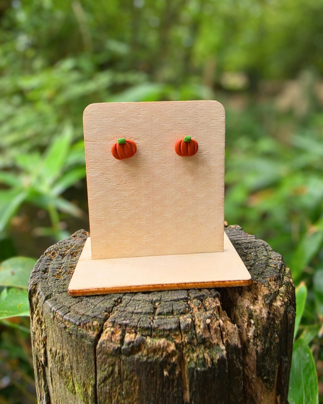 Teeny Pumpkin Studs